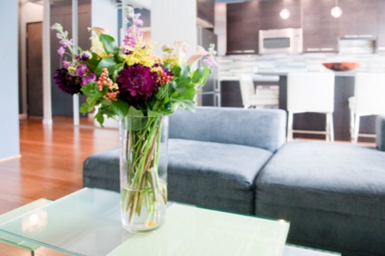 Bunga  meja di  ruang  tamu  Toko Bunga  Online TWS Florist