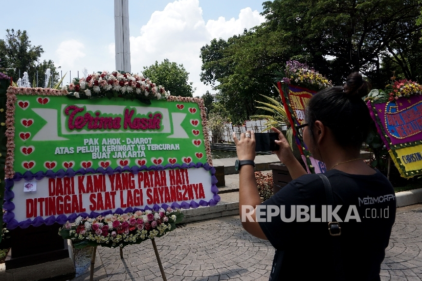 Bunga papan unik